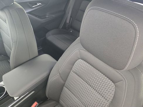 New 2026 Chevrolet Equinox LT w/ Safety and Technology Package image 28