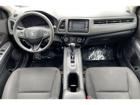 Certified 2017 Honda HR-V LX image 15