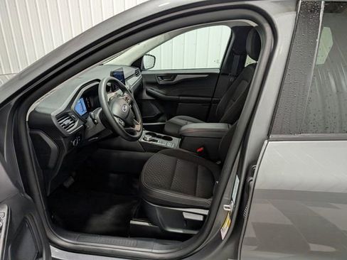 Used 2025 Ford Escape Active image 14