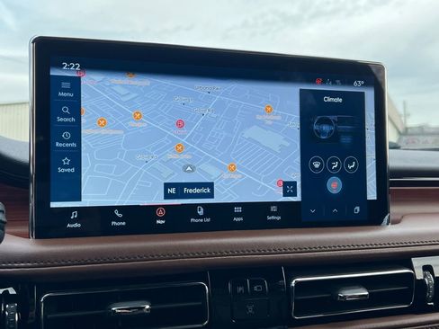 Used 2022 Lincoln Nautilus Reserve w/ Equipment Group 202A image 25