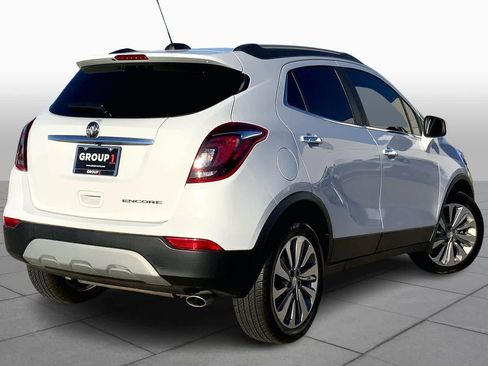 Used 2020 Buick Encore Preferred image 12
