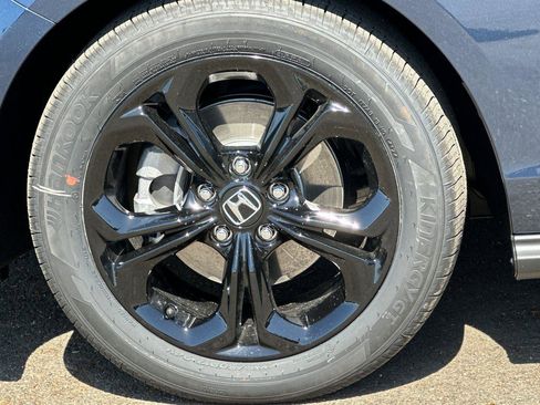 New 2025 Honda Accord SE image 31