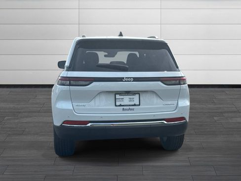 New 2026 Jeep Grand Cherokee Laredo X AWD/4WD image 5