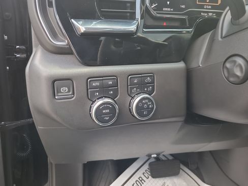Used 2024 GMC Sierra 1500 SLT w/ SLT Premium Plus Package AWD/4WD image 22