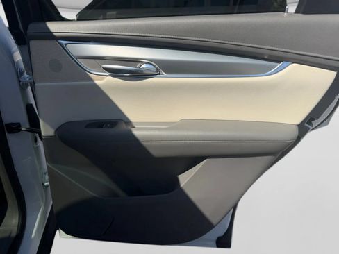 Used 2018 Cadillac XT5 Luxury AWD/4WD image 29