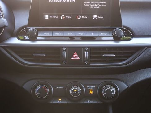 Used 2023 Kia Forte LXS image 15