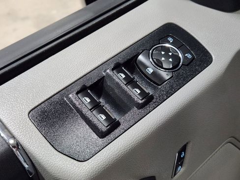 Used 2018 Ford F150 XLT image 42