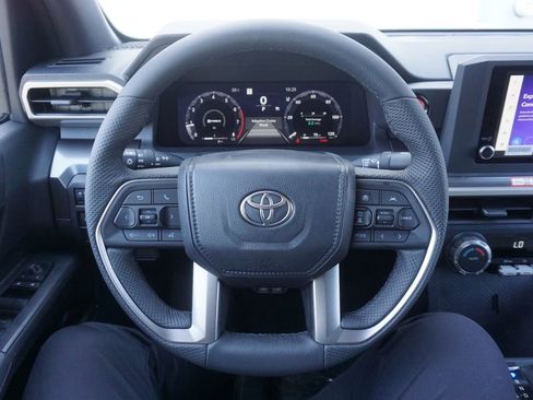New 2026 Toyota Tacoma 4x4 Double Cab image 3