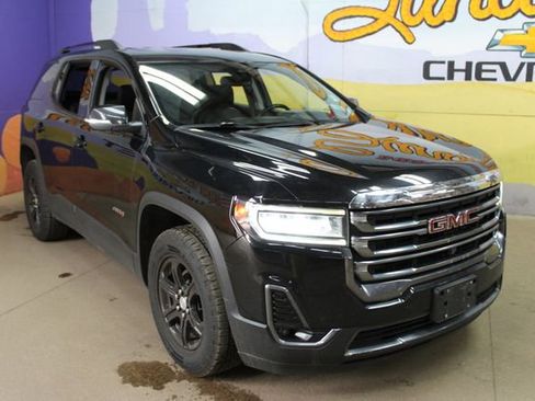 Used 2022 GMC Acadia AT4 w/ GMC Pro Grade Package AWD/4WD image 4