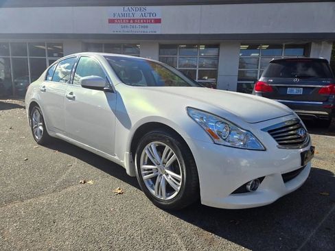 Used 2013 INFINITI G37 x Sedan w/ Premium Pkg image 16