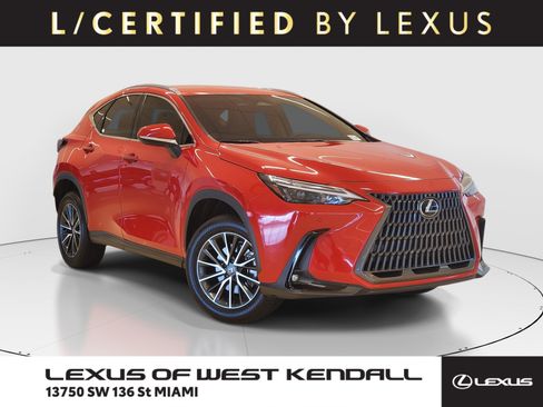 Used 2025 Lexus NX 250 FWD w/ Accessory Package (Z1) image 1