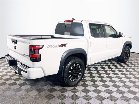 Used 2023 Nissan Frontier PRO-4X w/ Pro Convenience Package image 8