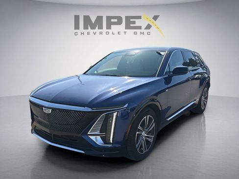 Used 2024 Cadillac Lyriq Luxury RWD image 1