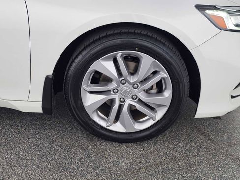 Used 2020 Honda Accord LX image 9