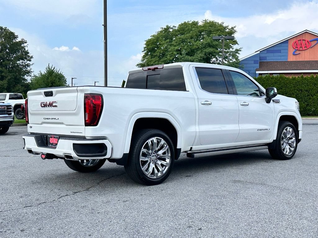 Used 2025 GMC Sierra 1500 Denali w/ Denali Reserve Package AWD/4WD image 10