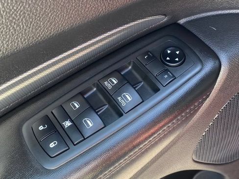 Used 2019 Dodge Durango GT AWD/4WD image 11