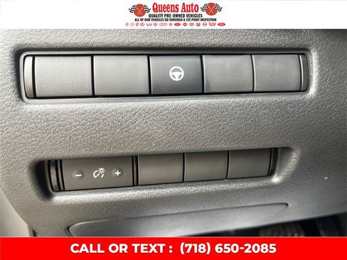 Used 2021 Nissan Rogue SV AWD/4WD image 43