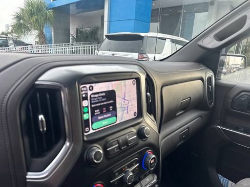 Used 2022 Chevrolet Silverado 1500 LTZ w/ LTZ Premium Package AWD/4WD image 15