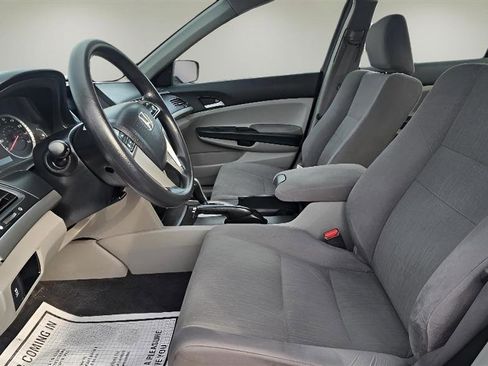 Used 2011 Honda Accord LX image 10