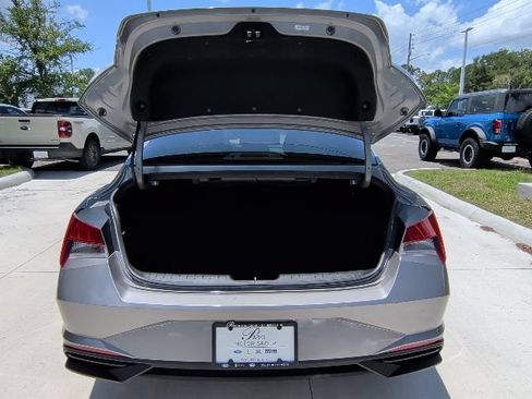 Certified 2023 Hyundai Elantra SEL FWD image 14