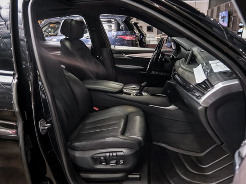 Used 2016 BMW X6 xDrive50i AWD/4WD image 35