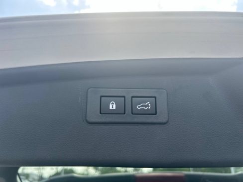 Certified 2024 Subaru Outback Onyx Edition AWD/4WD image 15