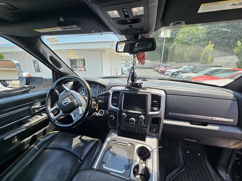 Used 2017 RAM 3500 Laramie Longhorn AWD/4WD image 12