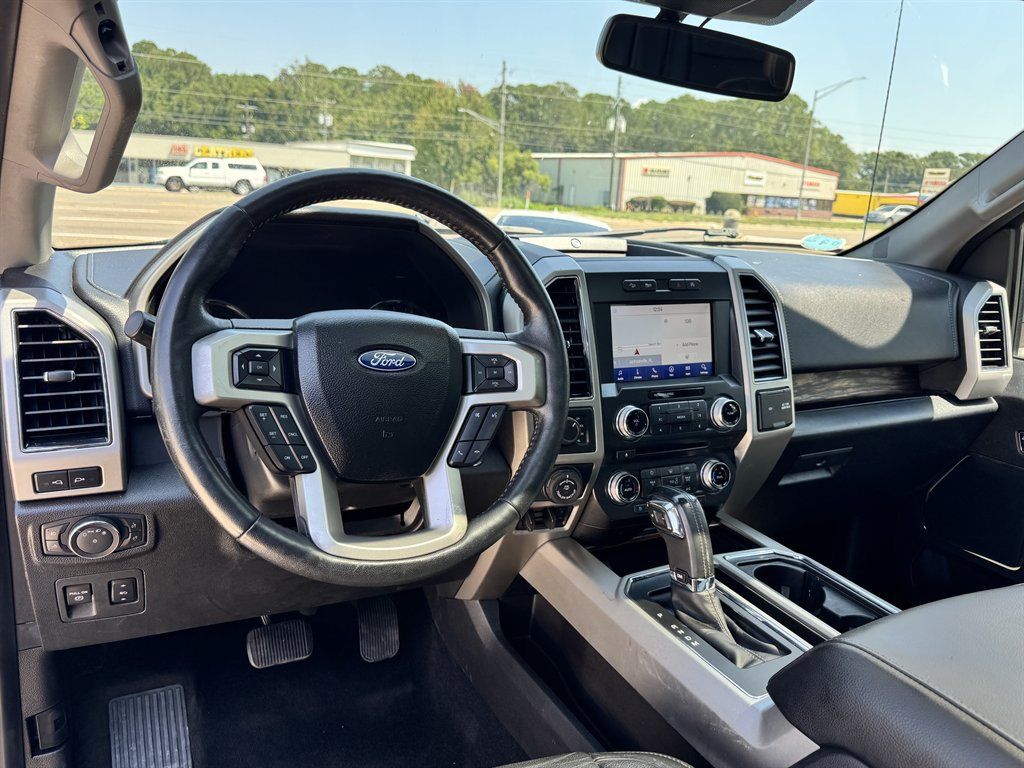 Used 2018 Ford F150 Lariat w/ Equipment Group 502A Luxury AWD/4WD image 11