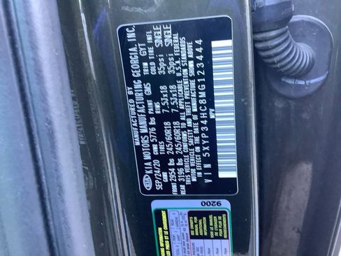 Used 2021 Kia Telluride EX image 19