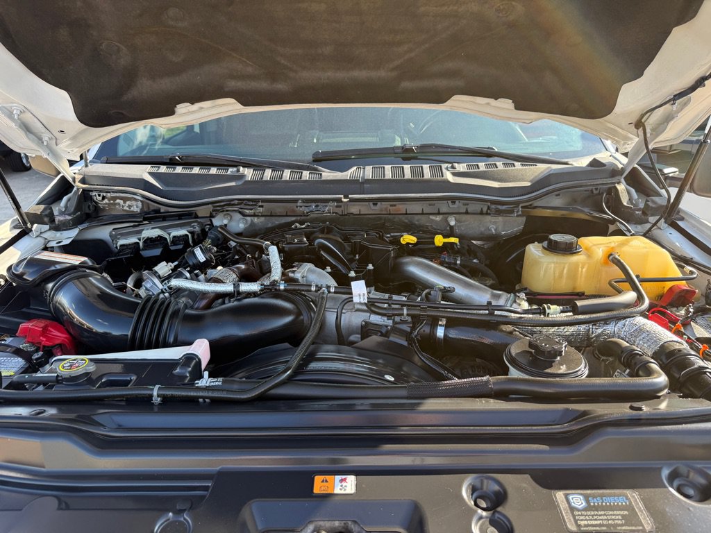 Used 2017 Ford F250 Lariat w/ Lariat Value Package AWD/4WD image 40