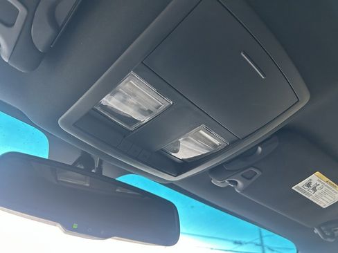 Used 2011 Dodge Challenger R/T image 22