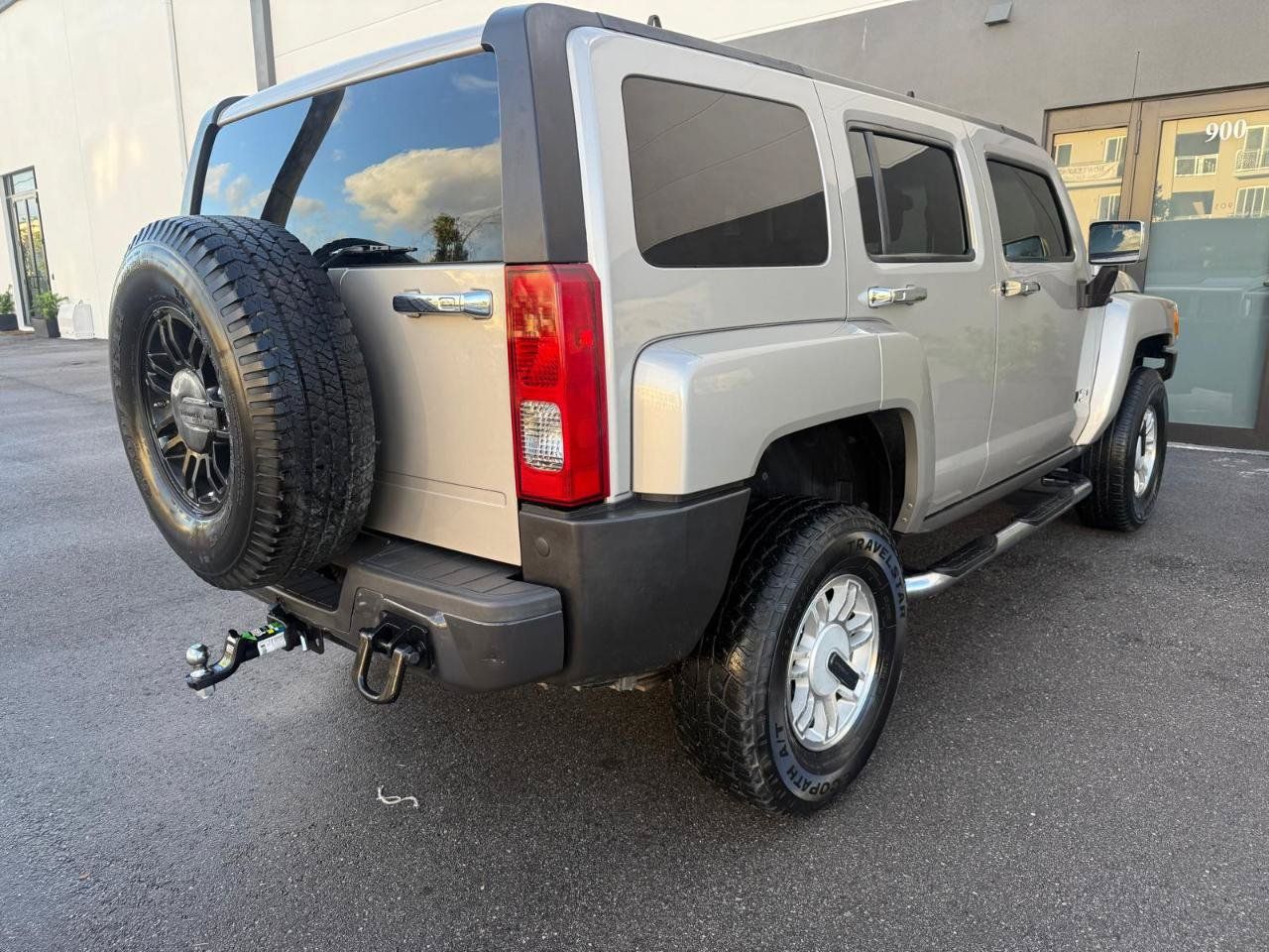 Used 2006 HUMMER H3 w/ Chrome Appearance Package AWD/4WD image 5
