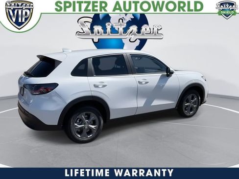 New 2026 Honda HR-V LX image 9