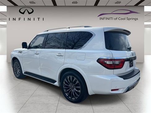 Used 2024 Nissan Armada Platinum w/ Captain's Chairs Package image 5