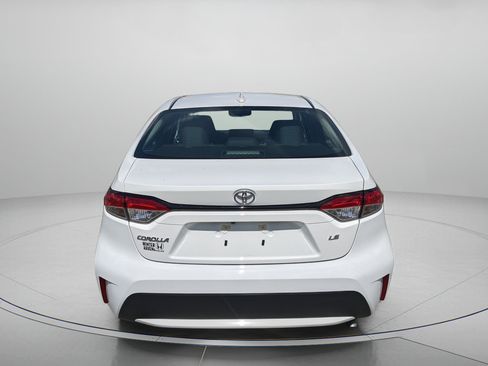 Used 2022 Toyota Corolla LE FWD image 7