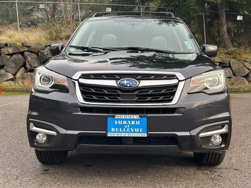 Used 2018 Subaru Forester 2.5i Limited image 5