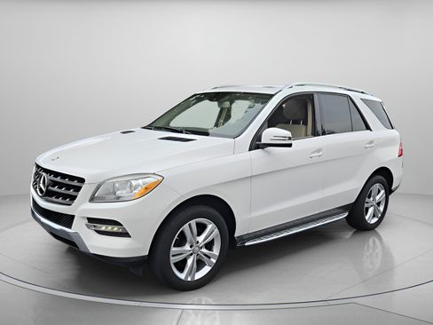 Used 2015 Mercedes-Benz ML 350 4MATIC image 1