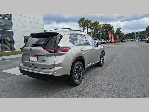 New 2026 Nissan Rogue Platinum AWD/4WD image 31