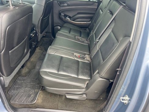 Used 2015 Chevrolet Suburban LT AWD/4WD image 14