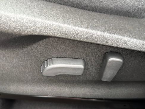 Used 2021 Subaru Crosstrek 2.5i Limited w/ Moonroof Package 2 image 18