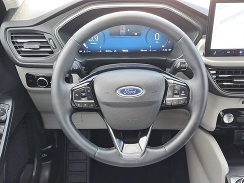 Certified 2023 Ford Escape Active w/ Tech Pack #2 image 27