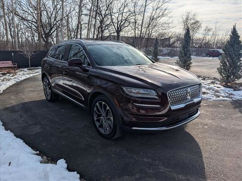 Certified 2022 Lincoln Nautilus Reserve image 7