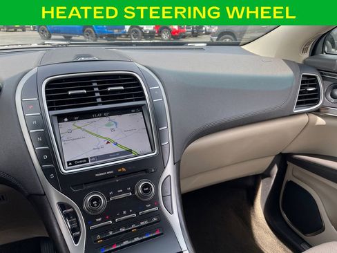 Used 2019 Lincoln Nautilus Reserve FWD image 19