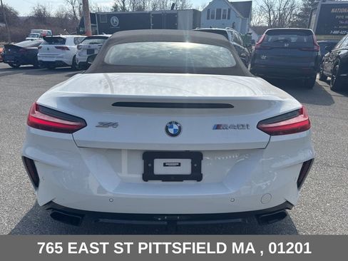 Used 2022 BMW Z4 M40i w/ Premium Package RWD image 7