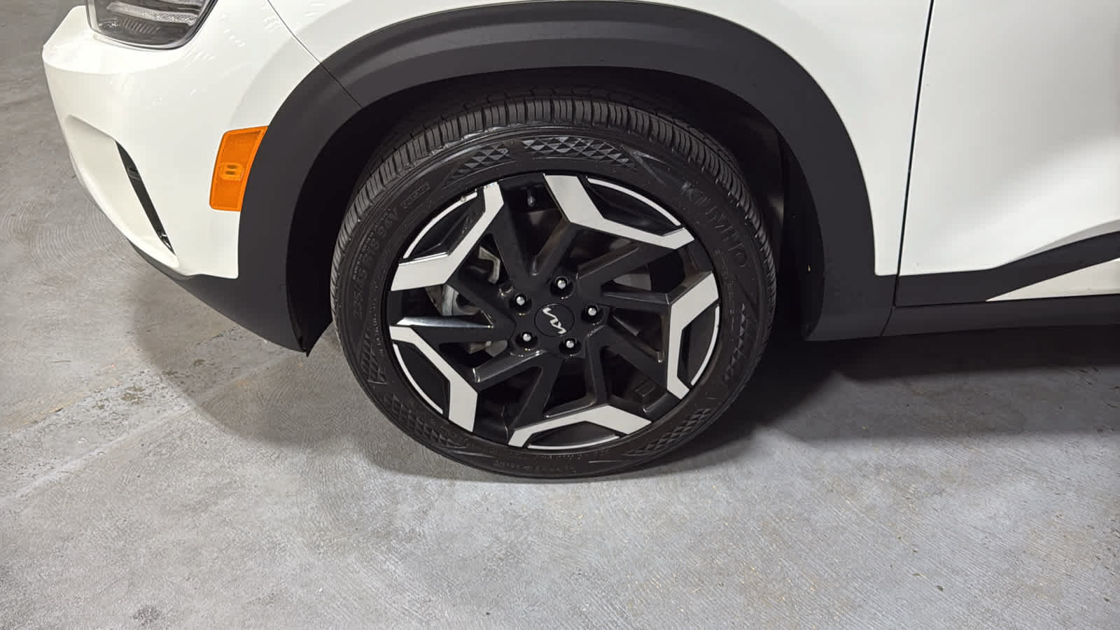 Used 2024 Kia Seltos SX AWD/4WD image 5