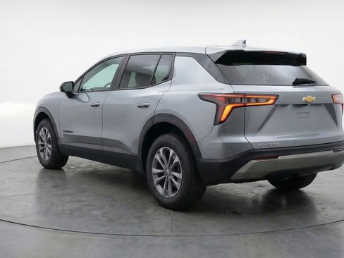 Used 2025 Chevrolet Equinox LT FWD image 6