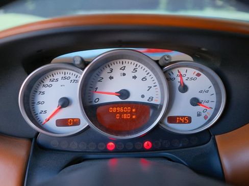 Used 2002 Porsche Boxster S RWD image 16