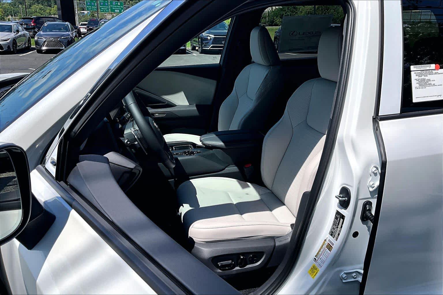 New 2026 Lexus TX 350 AWD image 9
