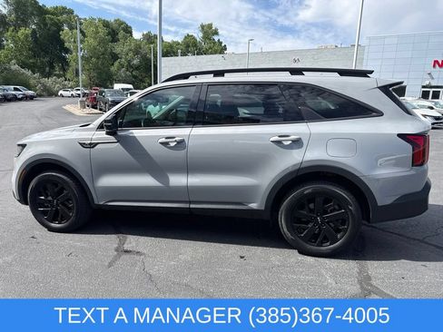 Used 2023 Kia Sorento S AWD/4WD image 7
