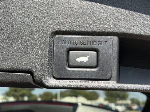 Used 2025 Acura RDX w/ Technology Package image 34